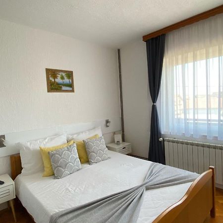M&N Zafran Hotel Grabovac  Eksteriør billede