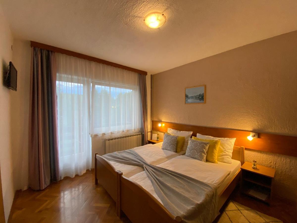 M&N Zafran Hotel Grabovac  Eksteriør billede