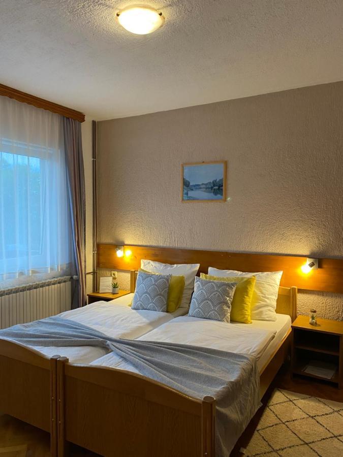 M&N Zafran Hotel Grabovac  Eksteriør billede