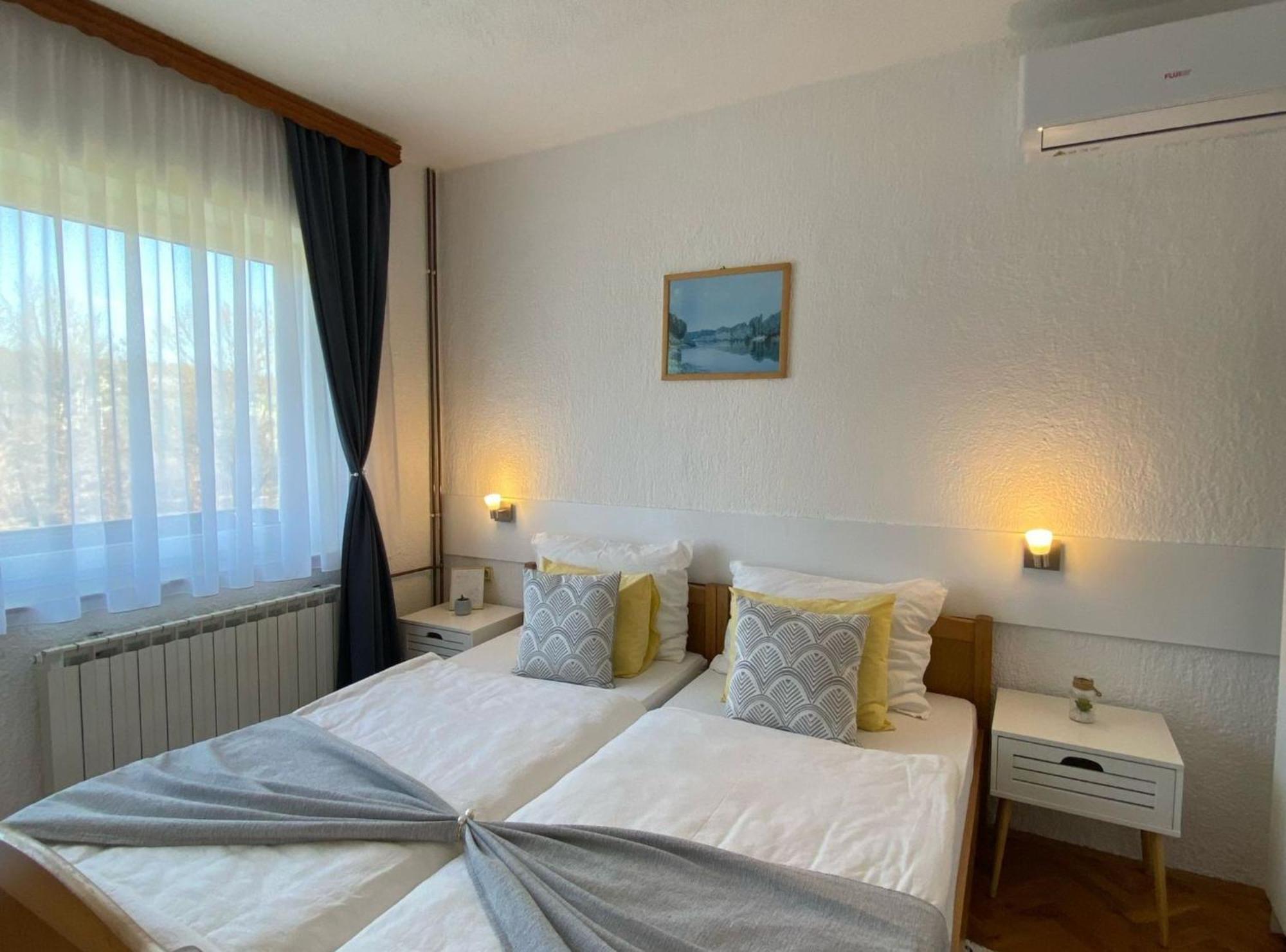 M&N Zafran Hotel Grabovac  Eksteriør billede